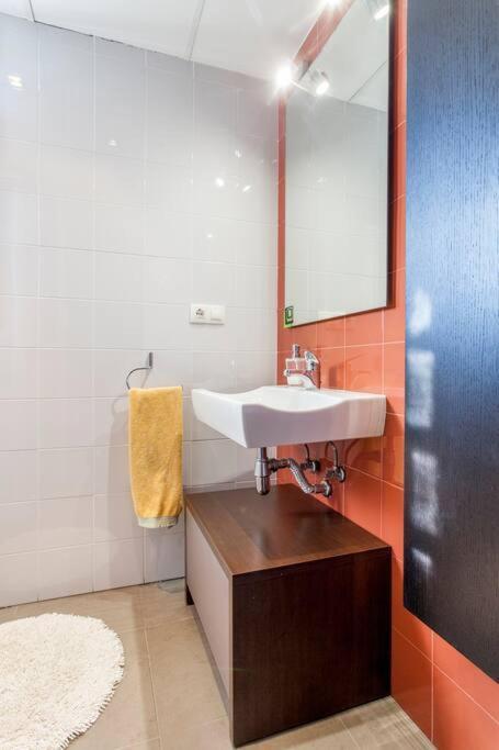 Appartement Confortable With Views To The Sea