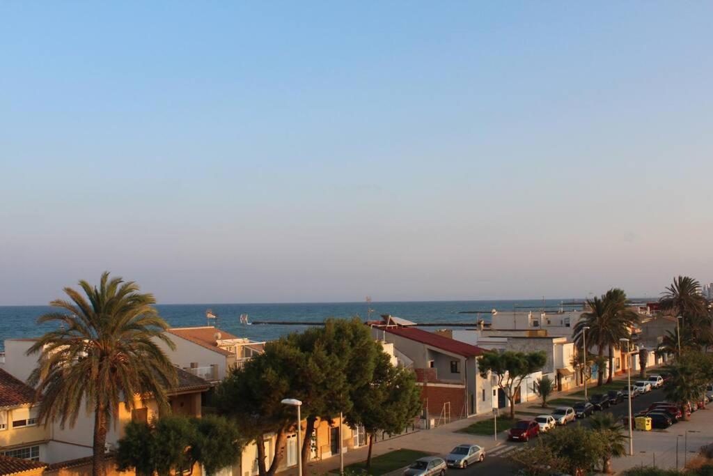 Confortable With Views To The Sea Appartement Puzol